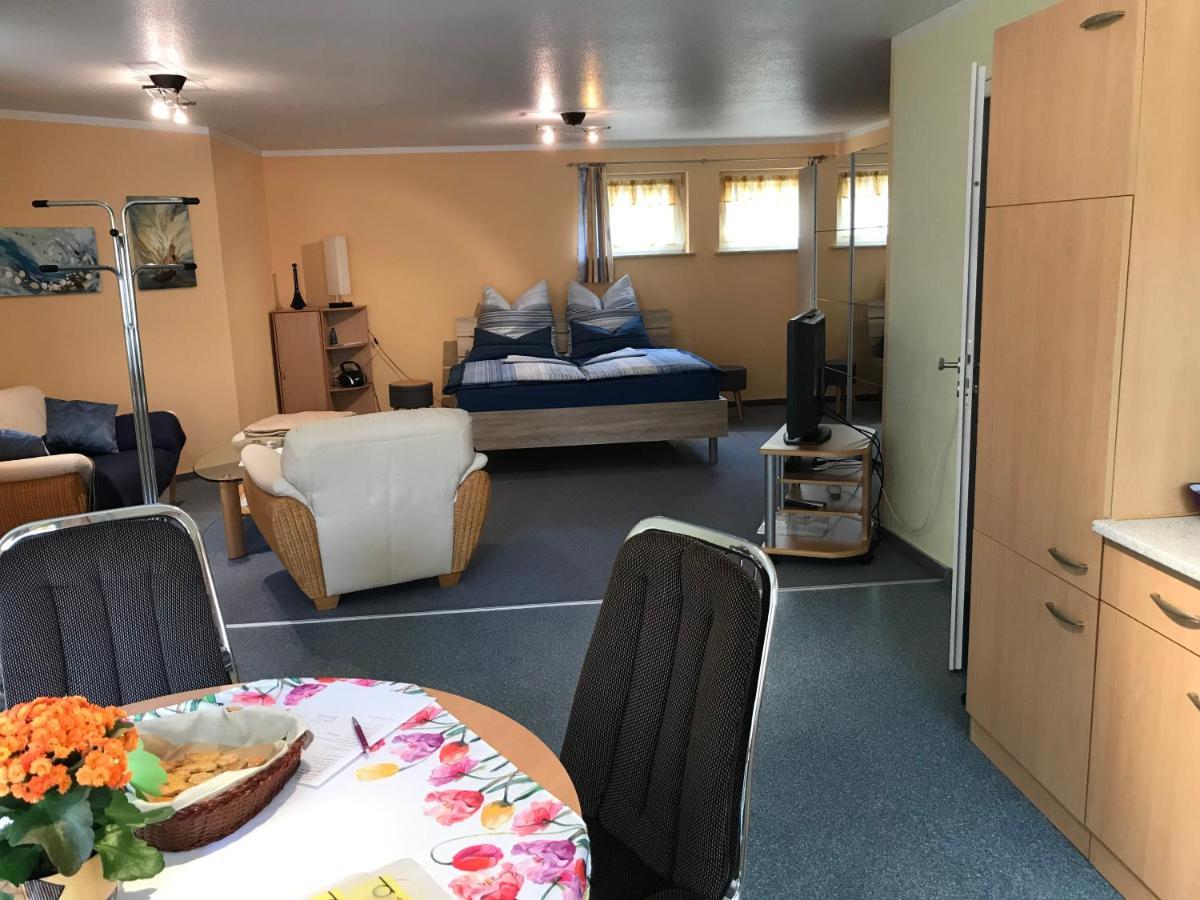 Ferienwohnung Storchenwiese In Nuthetal Ot Saarmund Экстерьер фото
